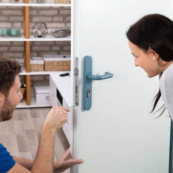 830x532_serrurier-comment-faire-appel-au-bon-professionnel-0 830x532_serrurier-comment-faire-appel-au-bon-professionnel-0
